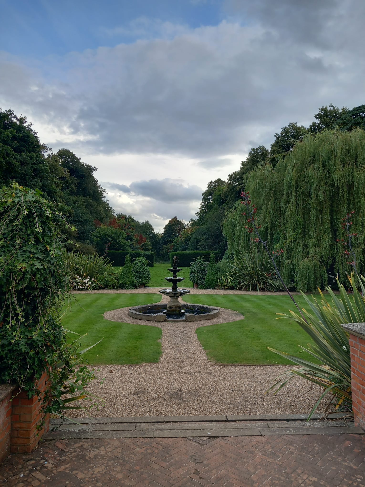 Bawtry Hall Gardens