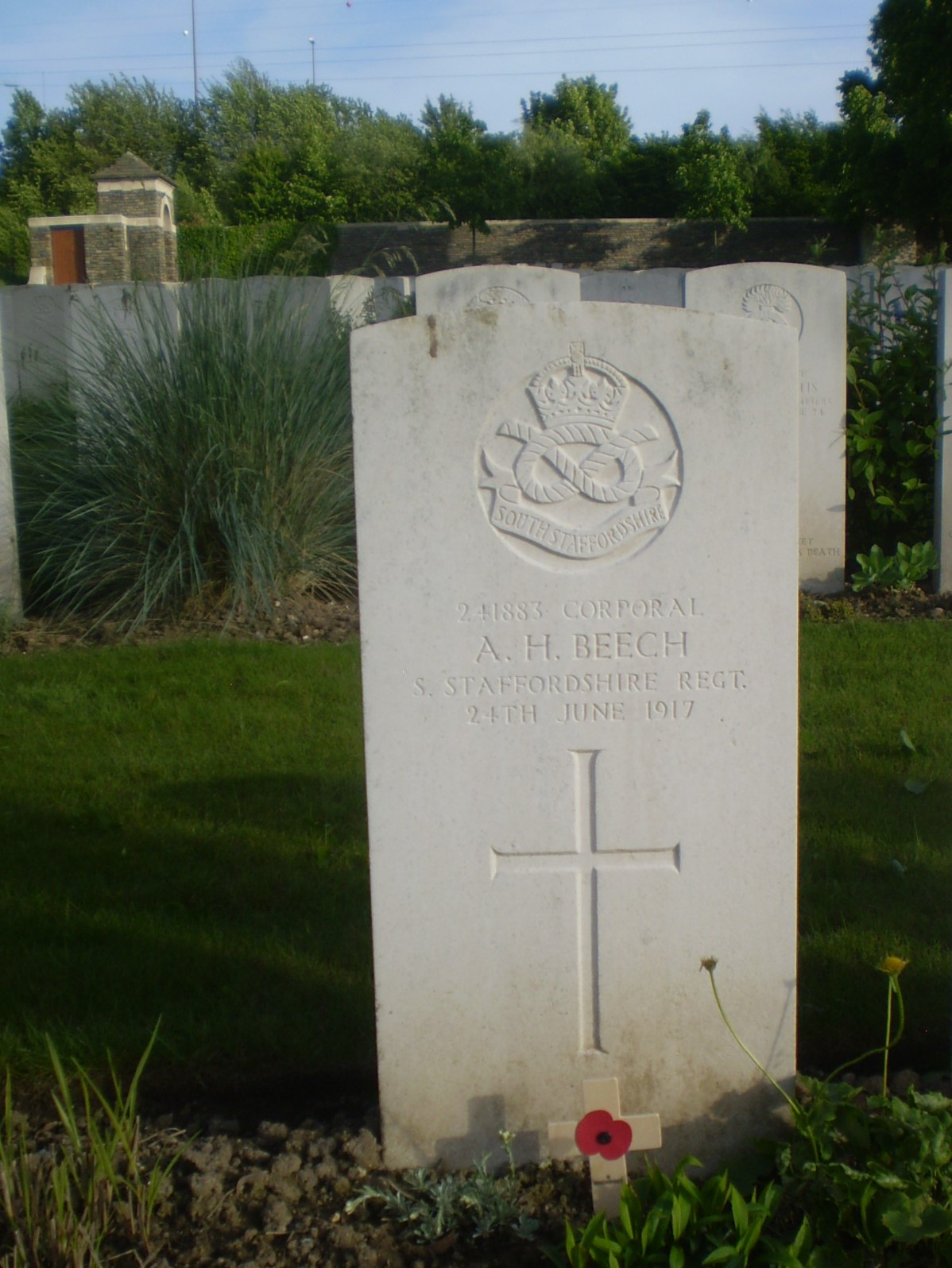 Beech Memorial 2 France Belgium May 14 Cropped 00433644