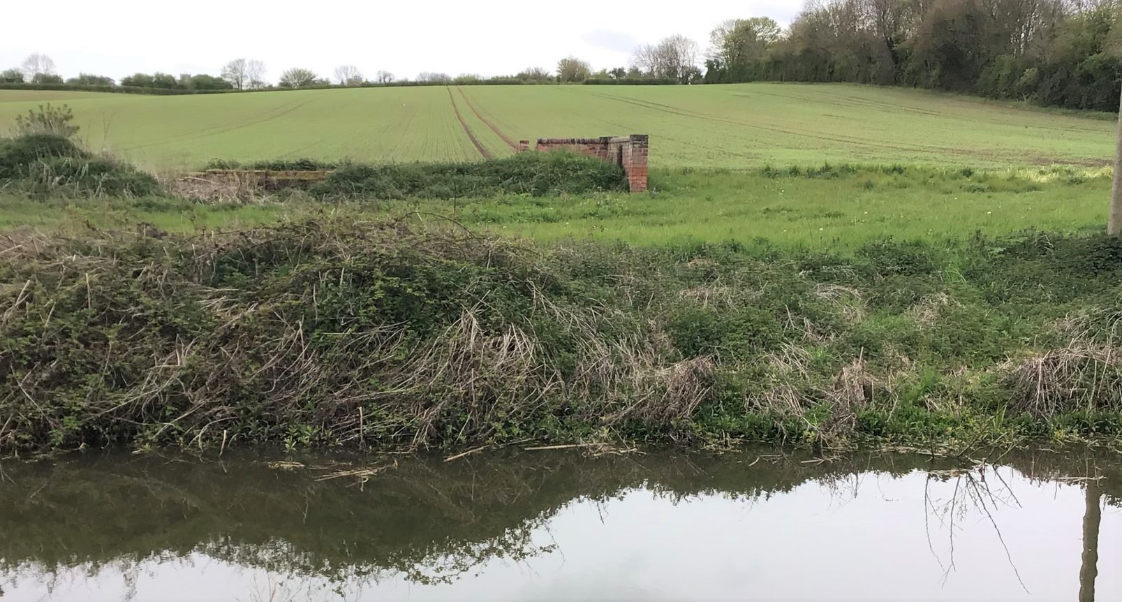 Canal wall top lock resizedcropped