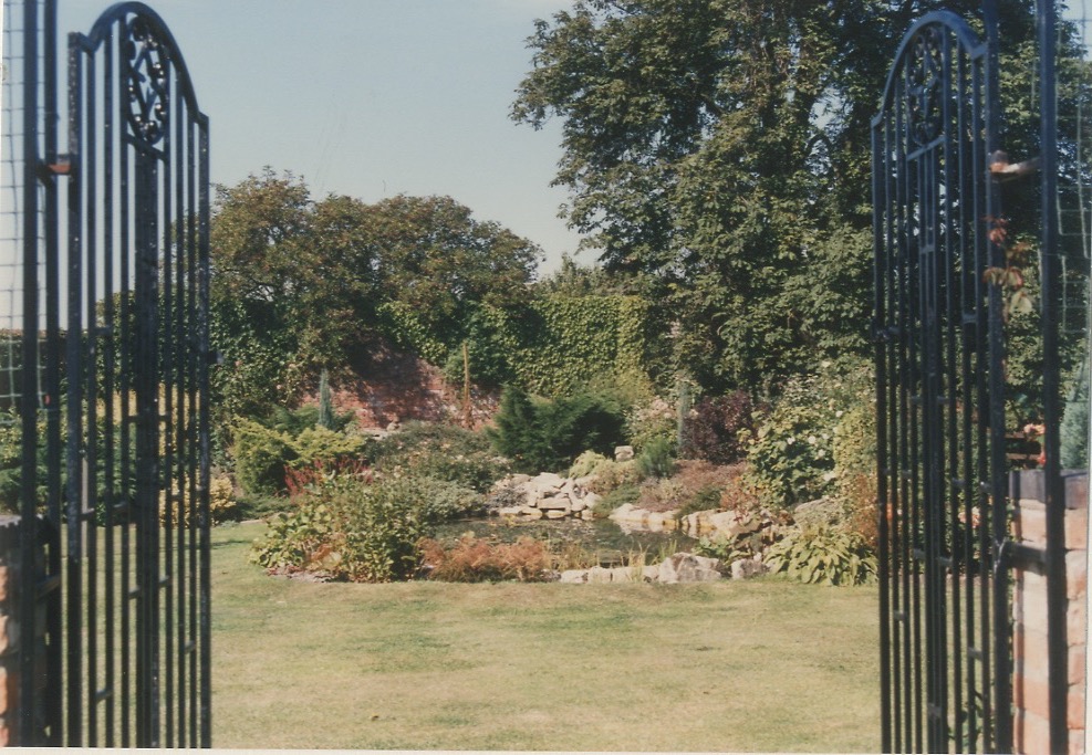 Gringley Hospital Threlfall Photos Gates 1985