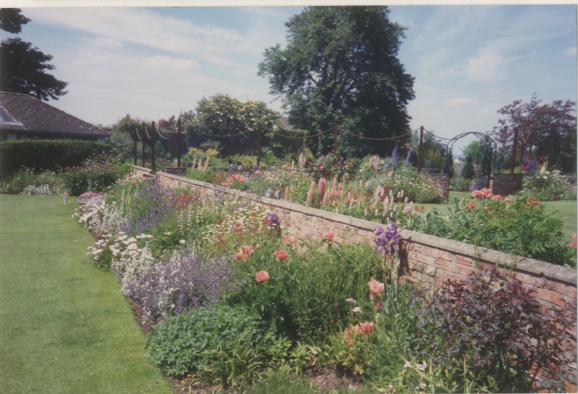 Gringley Hall Threlfall Photos Garden Wall 1985