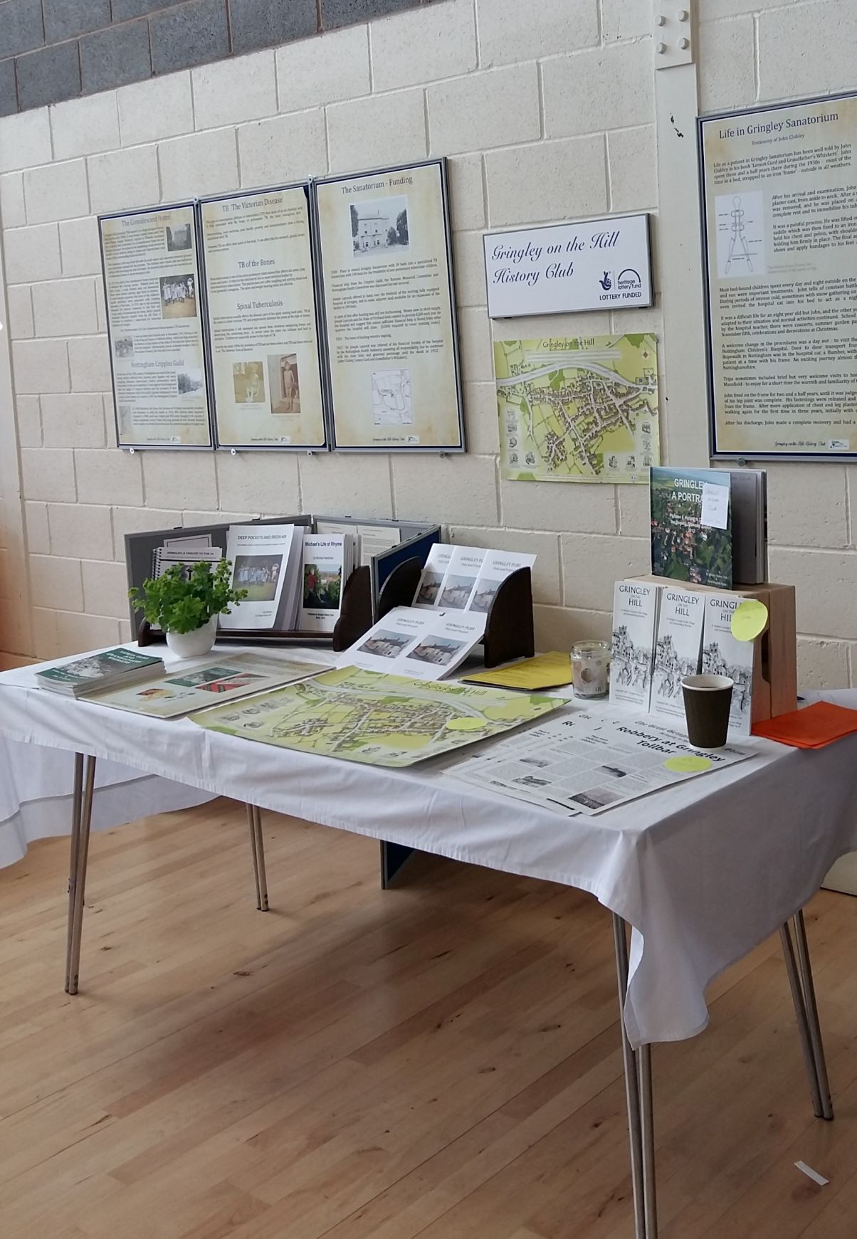 history table at open gardens Resized